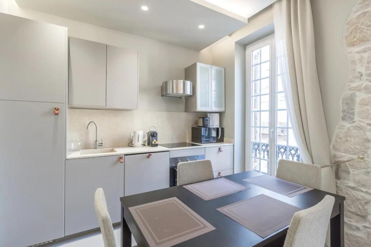 Private Apartment Located In The "Carre D'Or Nice" Dış mekan fotoğraf