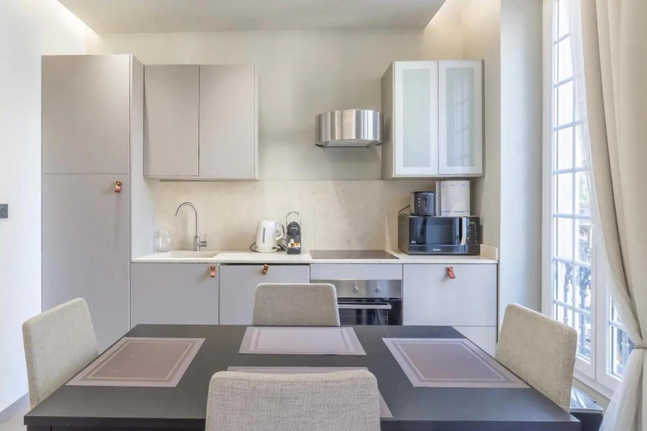 Private Apartment Located In The "Carre D'Or Nice" Dış mekan fotoğraf